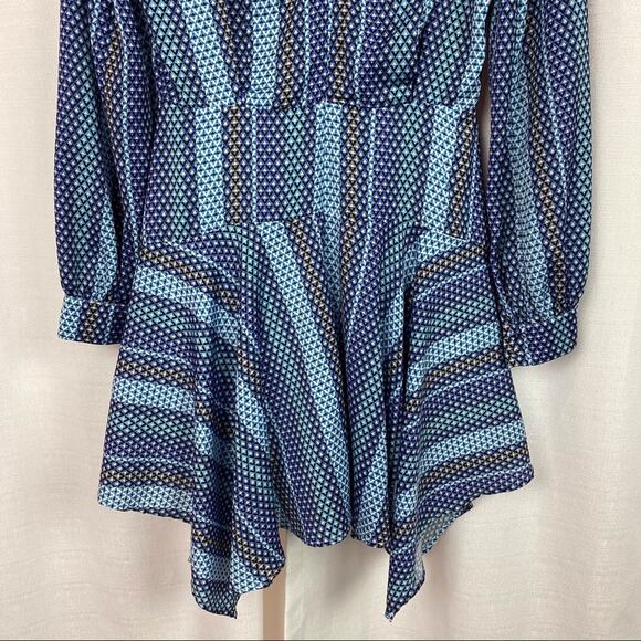 Finders Keepers Blue Hunter Geometric Sharkbite Hem Dress Sz.S - Picture 11 of 16